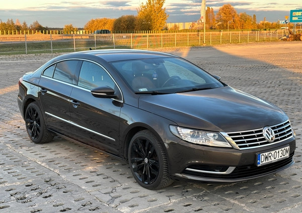 Volkswagen CC cena 43900 przebieg: 216000, rok produkcji 2014 z Szamotuły małe 92
